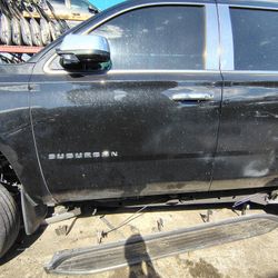 2014-2019 Chevy Suburban Front Door Driver Left Side 