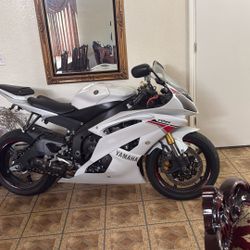 R6 Yamaha 