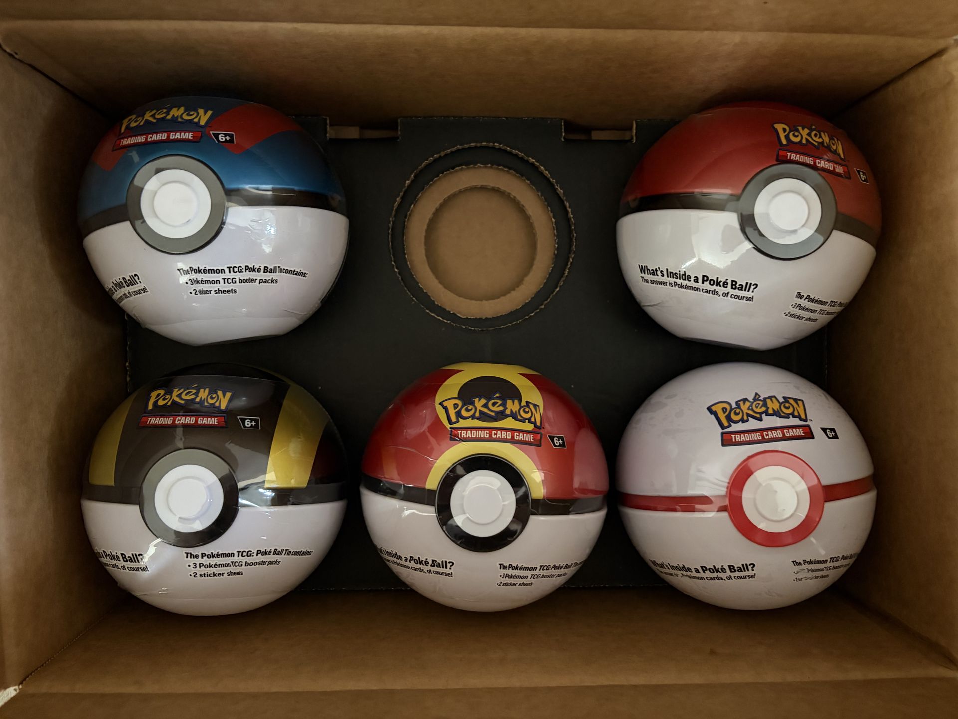 Pokemon Poke Ball Tins - G25