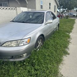 2000 Lexus ES