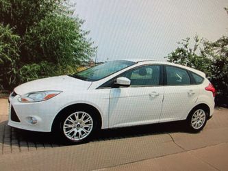 2012 Ford Focus SE$1000