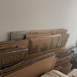 Assorted Moving Boxes - Medium Large Wardrobe Boxes
