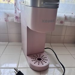 Pink Keurig Coffee Maker 