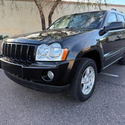 2006 JEEP GRAND CHEROKEE LAREDO, RUNS GREAT, NICE SUV, COLD AC, FINANCE AVAILABLE 🚘