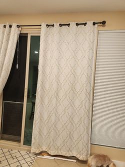 Living Room Curtains 