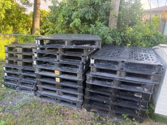 Aluminum pallets
