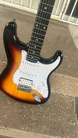Sunburst Electric Guitar Stratocaster Style