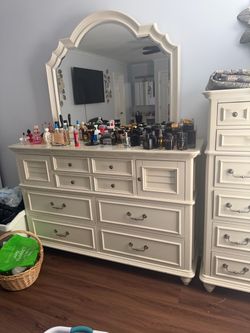 Bed room set