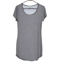 Women's T-shirt Dress Black And White Stripes Size Medium 