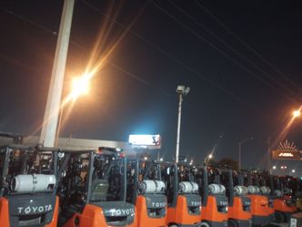 FORKLIFT TOYOTA