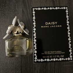 Daisy Marc Jacobs Perfume 