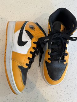 Air Jordan 1 Mid GS Reverse Taxi Yellow Toe Sneakers Youth 6 Y6 554725-701 Shoes Boys Girls 