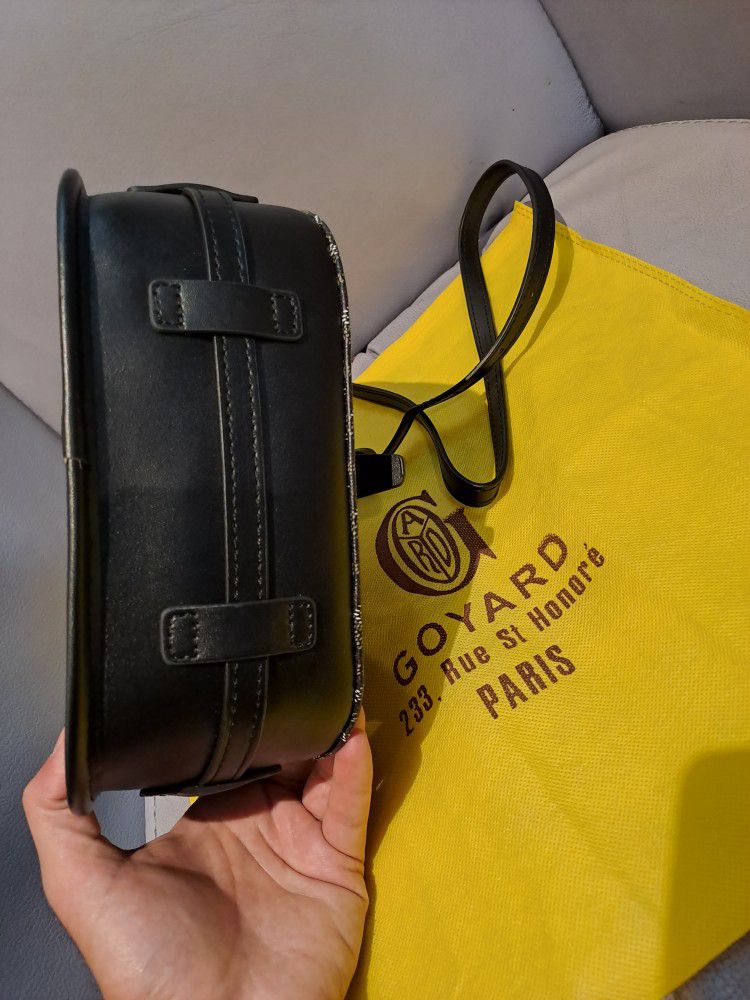 Goyard Duffle Bag for Sale in Brooklyn, NY - OfferUp