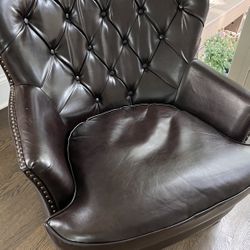 Really nice statement chair 