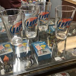 Vintage Beer glasses set of 4