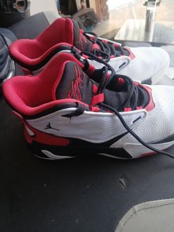 Jordan size 6 1/2 youth