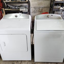Large Capacity Kenmore Washer And Electric Dryer