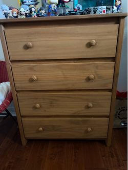 Solid Wood Twin Bed w/ Trundle + Matching Dresser – Quality NC Furniture