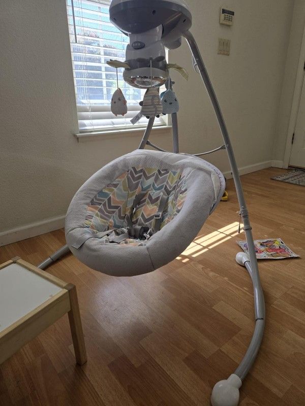 Fisher Price Baby Swing
