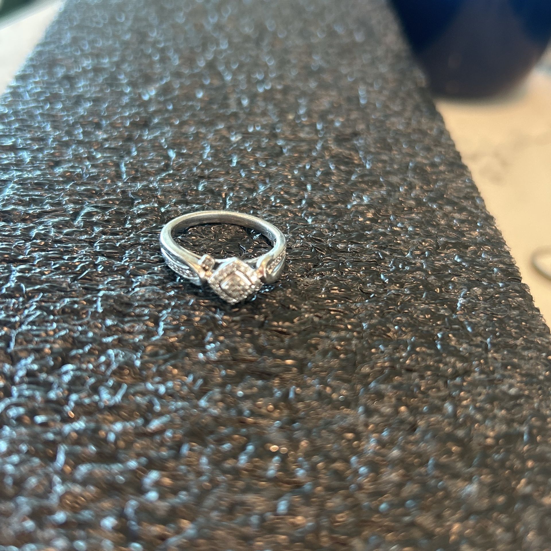 Sterling Silver 0.16 Carat Diamond 925 Sterling Silver