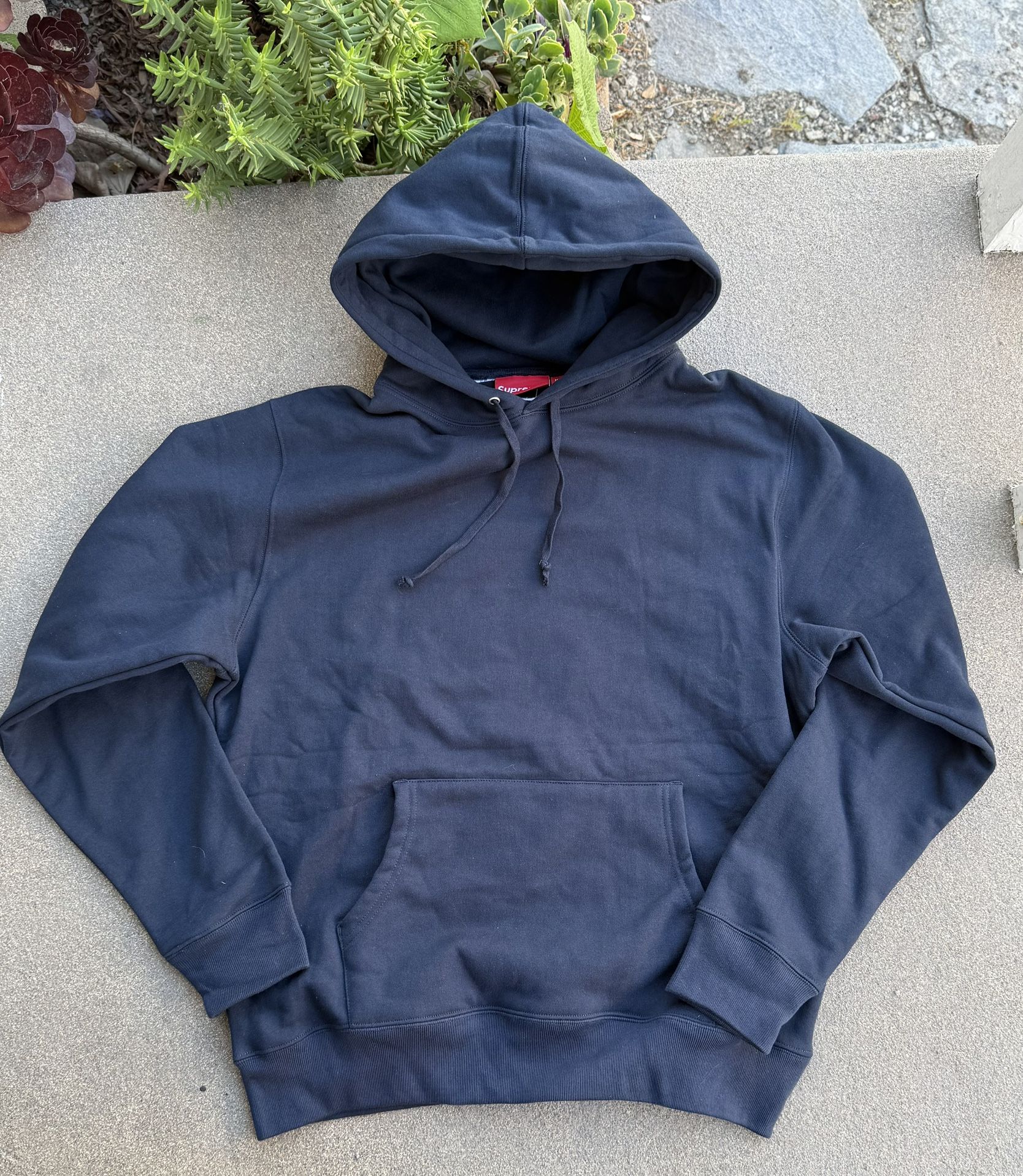 Supreme Hoodie