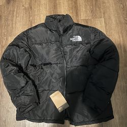 north face puffer size M
