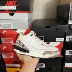 2011 Jordan White Cement 3s size 8 USED