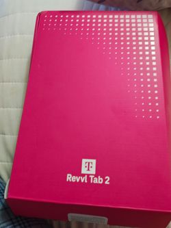 BRAND NEW NEVER USED IN GREAT CONDITION TABLET