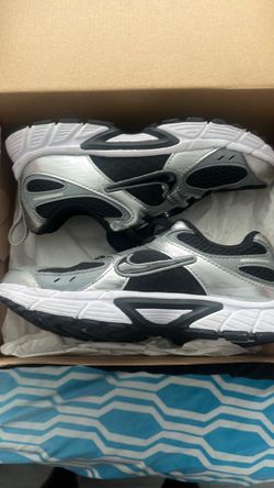 Nike Running Sneakers Silver and Black