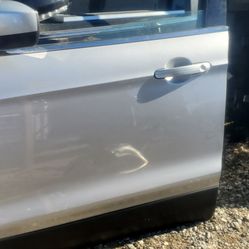 2013-2019 Ford escape driver door