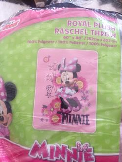 Minnie Mouse Disney Raschel Twin Size Blanket