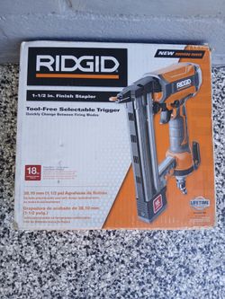 Narrow crown stapler 18ga
