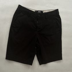 Men’s Hollister Flat Front Shorts  9”  Waist 26