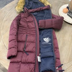 Nuage Women’s Jacket Size XS Burgundy Faux Hood Polyester Full Zip Pockets 