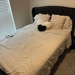 QUEEN HEADBOARD & MATTRESS FOR SALE