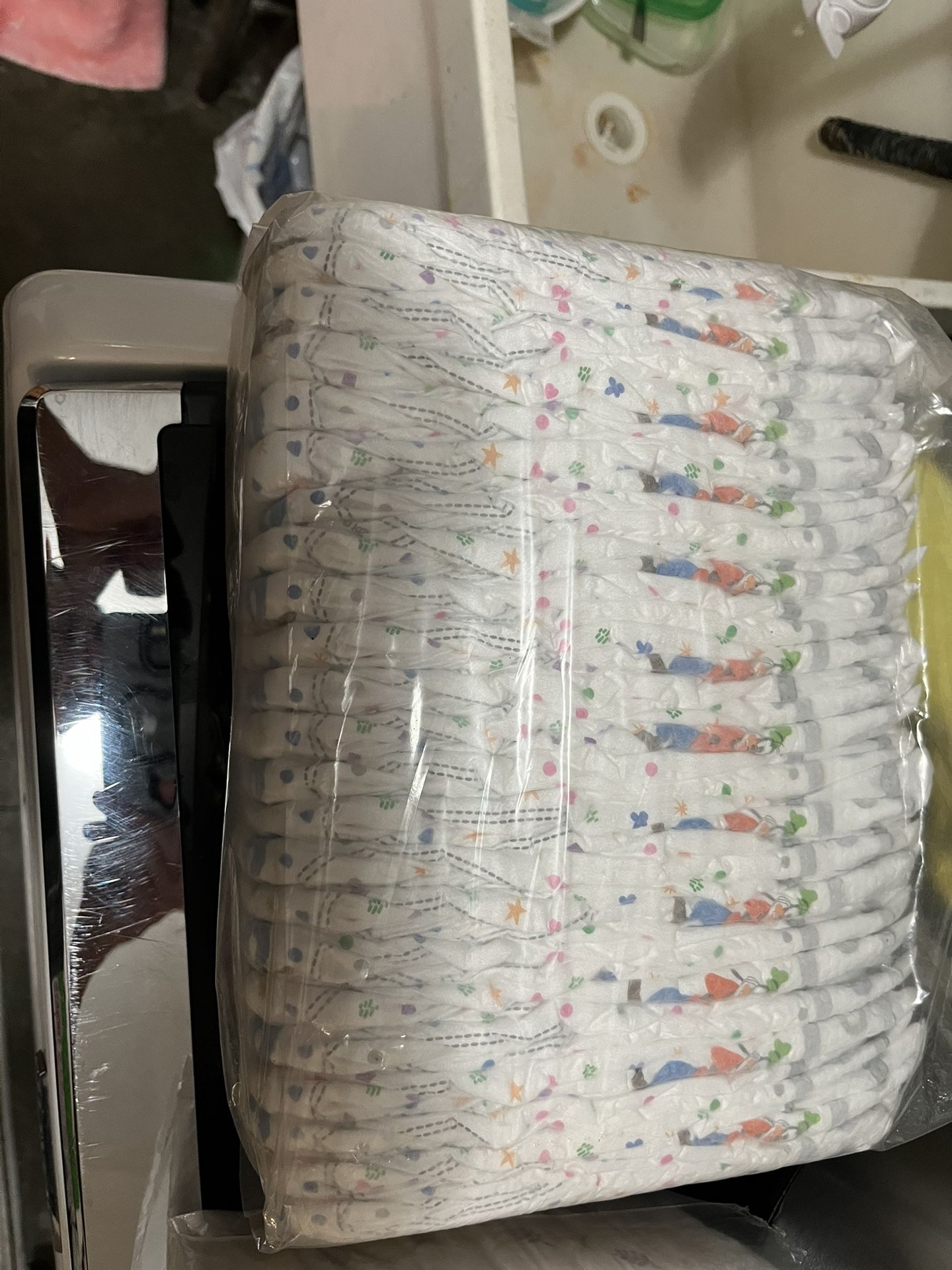 Diapers 