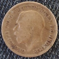 1917 Great Britian Three Pence Silver Coin!