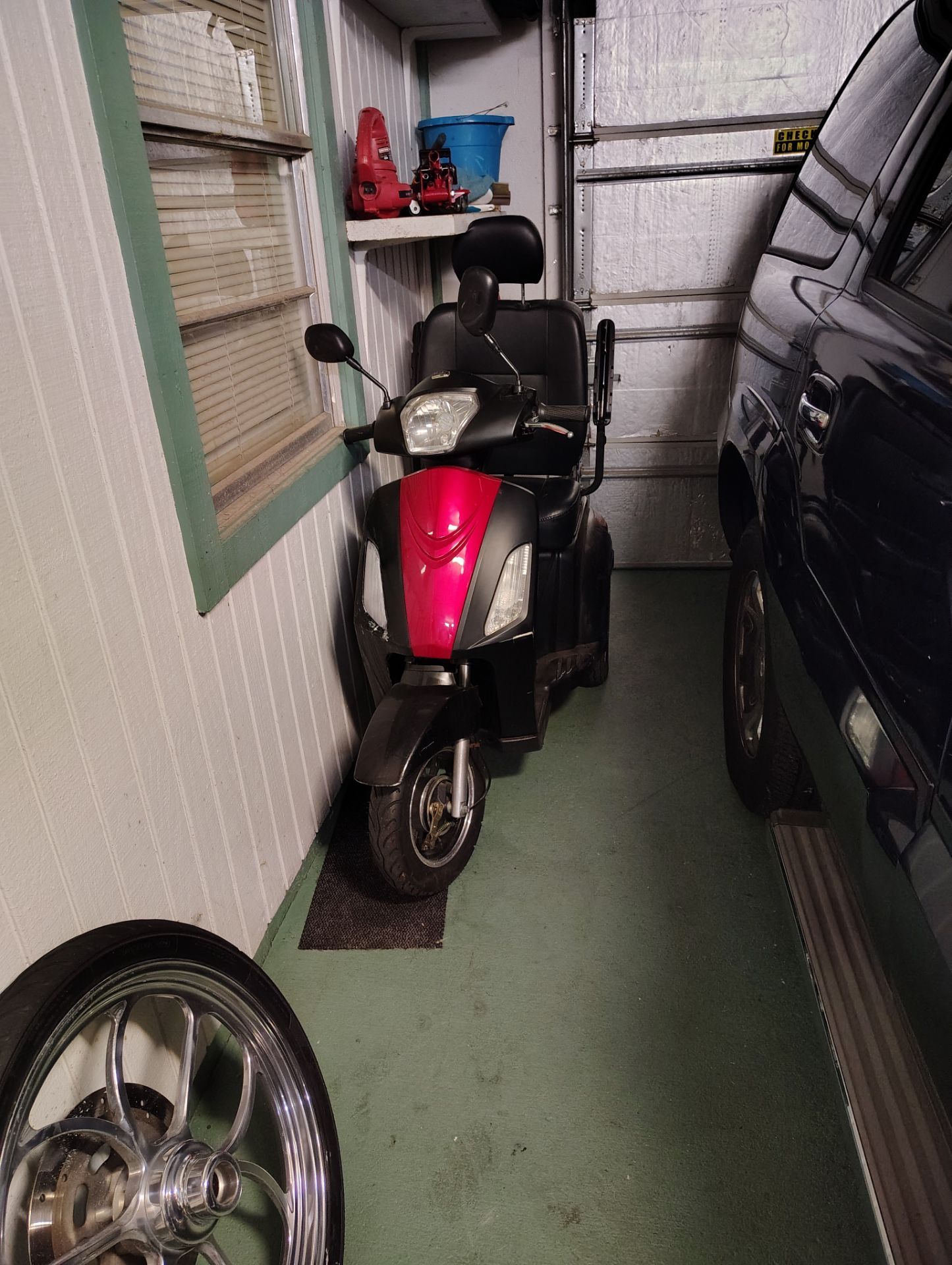 Pride mobility Raptor scooter