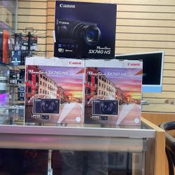 Canon Powershot SX 740 HS With Bonus Bag 