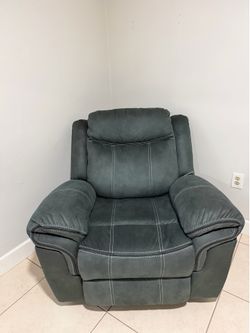 New & unused reclining sofa chair