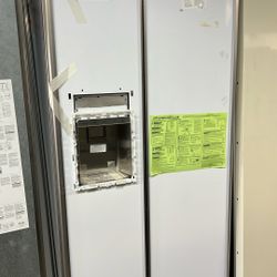 NEW  OPEN BOX GE MONOGRAM 36”WIDE BUILT IN PANEL READY REFRIGERATOR 