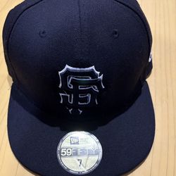 Black San Francisco baseball (SIZE 7) (Refurbished)