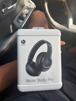 Beats Studio Pro Headphones