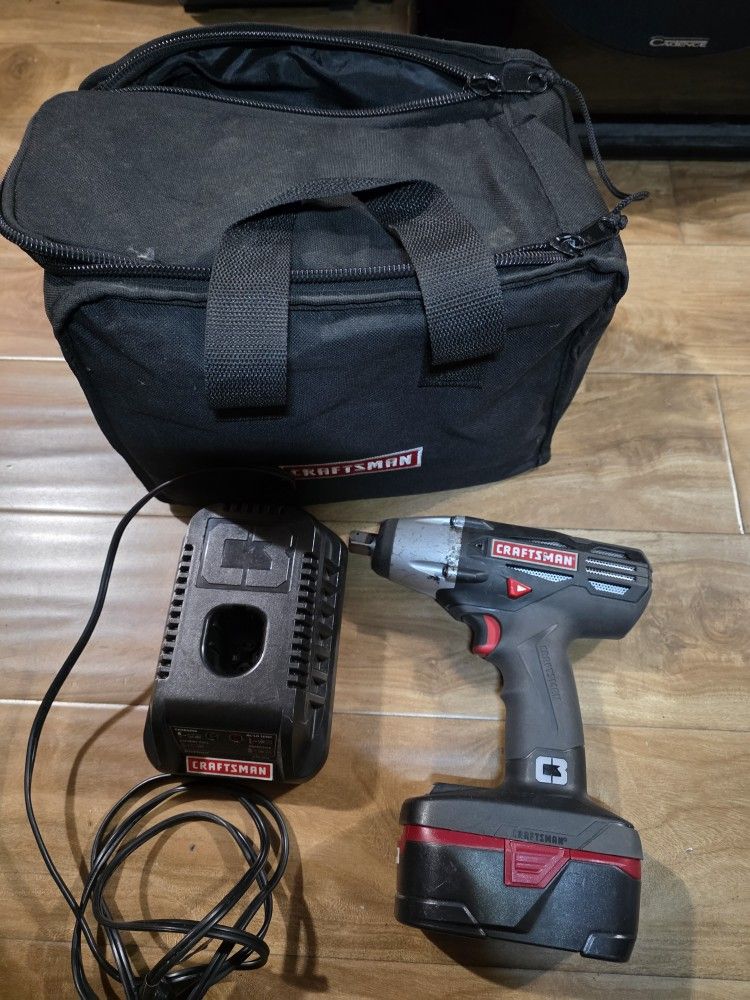 CRAFTSMAN IMPACT 19.2 VOLT  $ 120  O.B.O