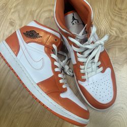 Nike Air Jordan Retro 1 Mid Metallic Orange DM3531-800 Mens Shoes Sneakers Sz 10