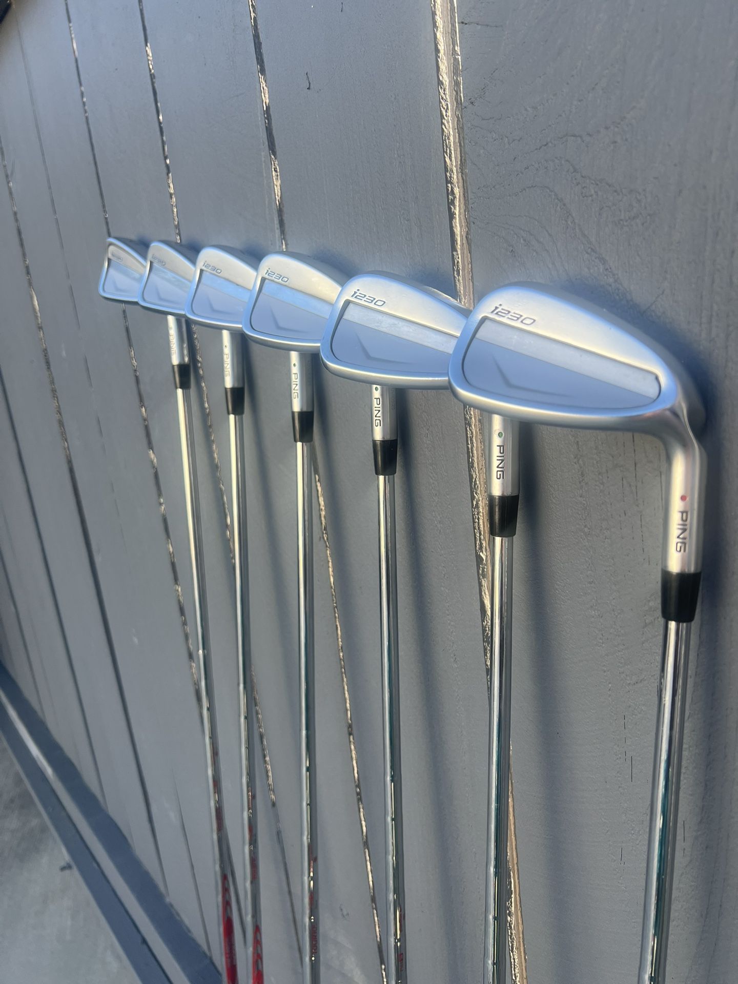 Ping i230 Green Dot Irons w/ Red Dot Wedge