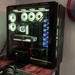 All Corsair Beast Gaming PC!