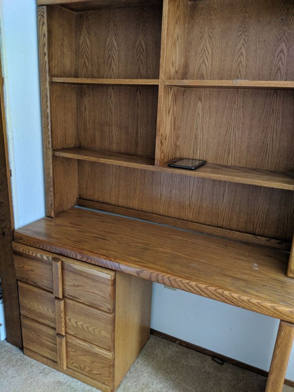 Student Desk W Bookcase Hutch For Sale In Olympia Wa Offerup