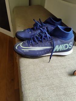 Nike Turf Cleats Size 9