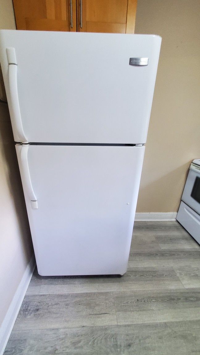 Free Fridge